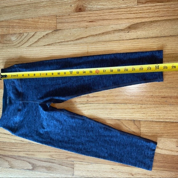 Beyond Yoga Blue Leggings - Picture 5 of 9